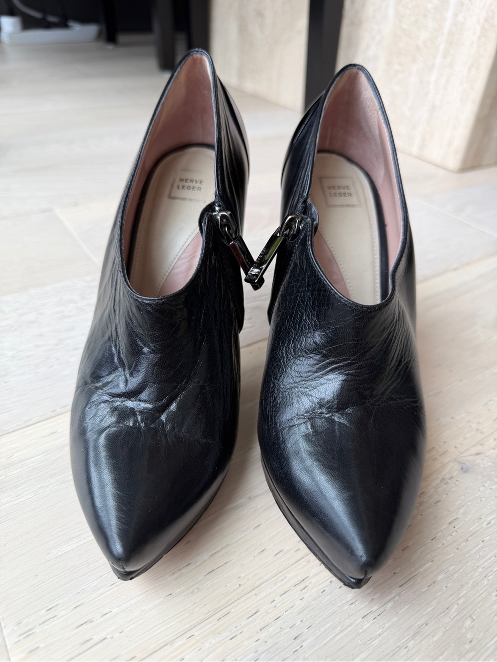 Herve Leger Black Pointed Toe Leather booties